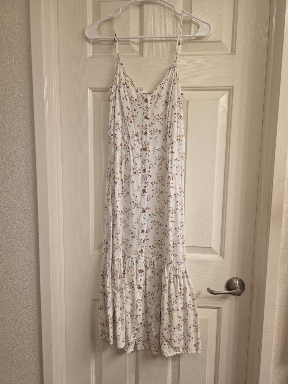 Floral Button-Front White Sundress with Spaghetti Straps